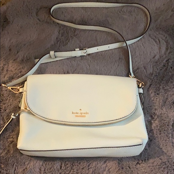 Kate spade crossbody purse - Picture 1 of 4